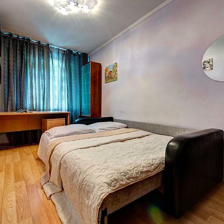 Apartments Near The Nsc Olympic Kiev Bagian luar foto